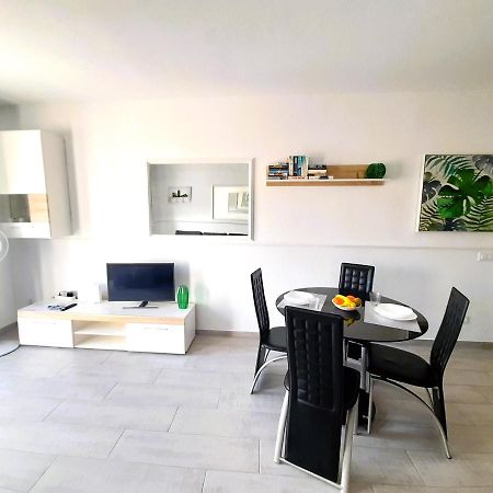 אדחה Mareverde Elisa, 1 Bedroom & Wifi Free מראה חיצוני תמונה