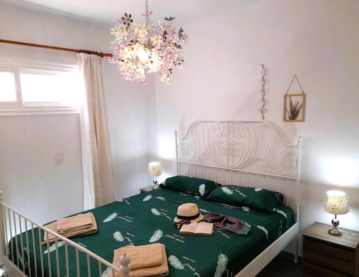 אדחה Mareverde Elisa, 1 Bedroom & Wifi Free מראה חיצוני תמונה